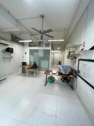 Tradehub 21 (D22), Factory #453114111